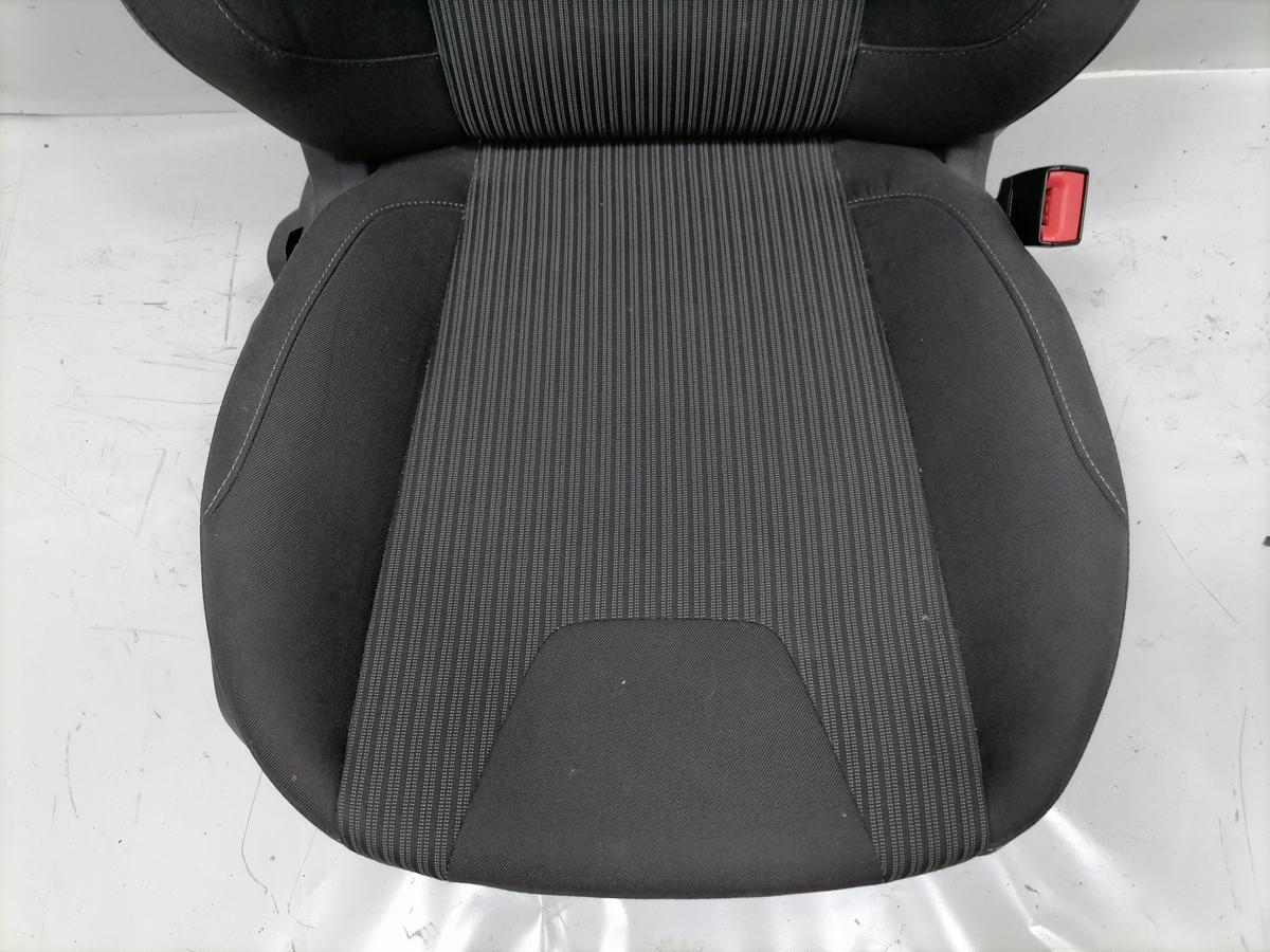 Ford Focus 3 original Sitz vorn rechts Soff Grau 5-T&uuml;rer nicht beheizt Bj.2013